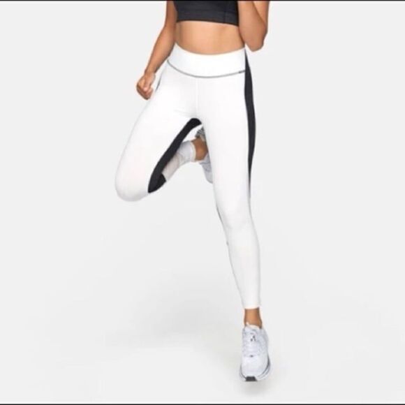 Outdoor Voices Techsweat 7/8 Zoom Leggings - Picture 4 of 9